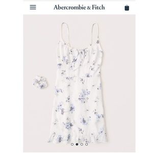 NWT Abercrombie Tie-Front Mini Dress